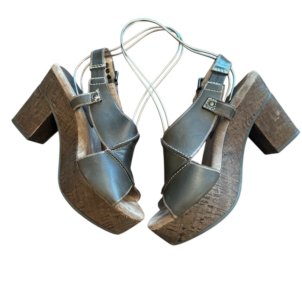 OTBT Black Hawk Slingback Brown Leather Platform Sandal Size 7.